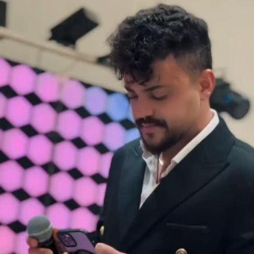 دانلود آهنگ نمیدونی بهونتو هرشب دلم میگیره دانلود آهنگ نمیدونی بهونتو هرشب دلم میگیره