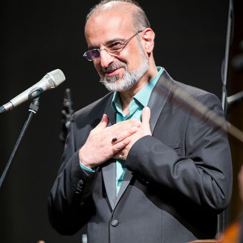 دانلود آهنگ ﺑﻴﻦ زﻣﻴﻦ و آﺳﻤﻮن ﻣﻮﻧﺪه دﻟﻢ ﻣﻦ